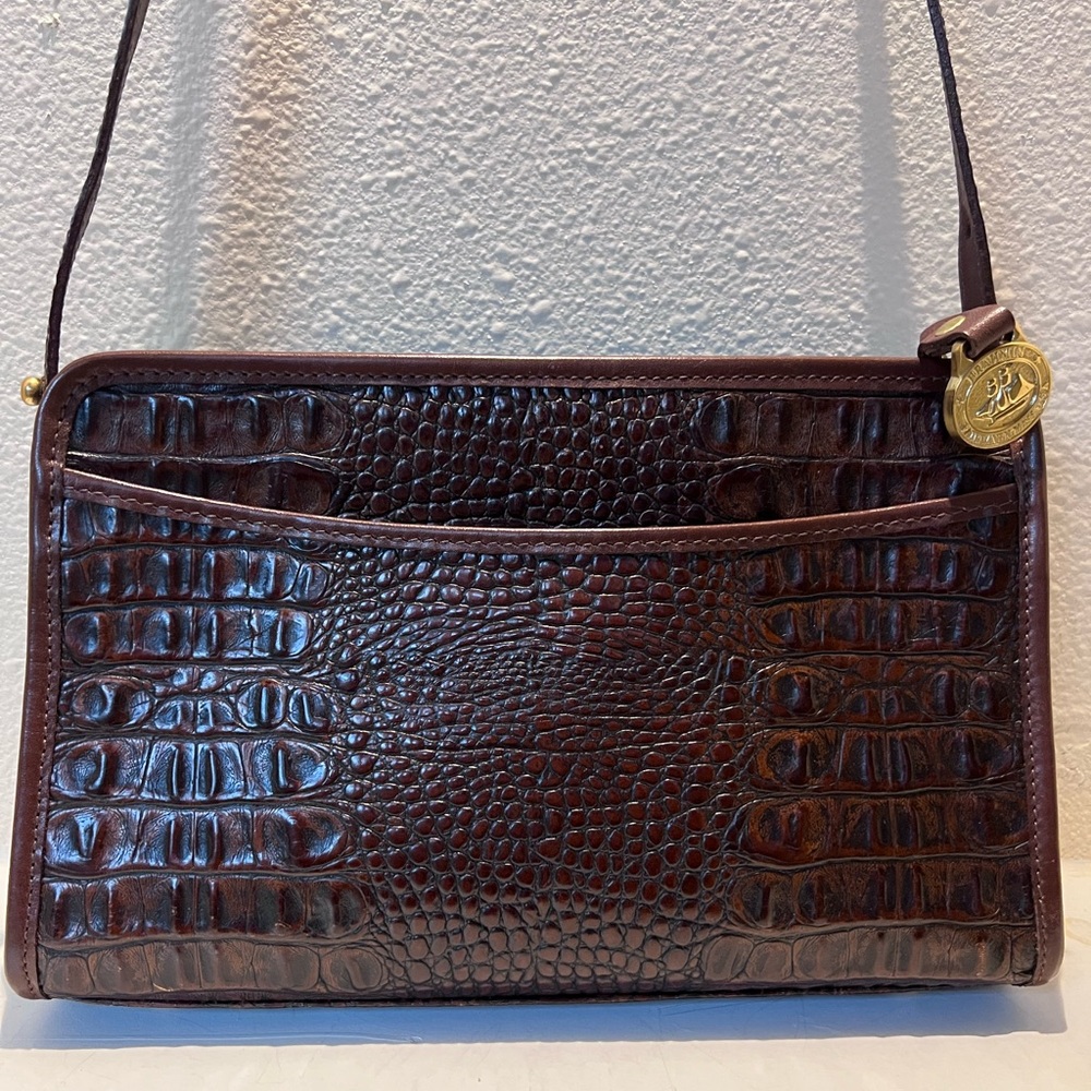 Vintage Brahmin shoulder or crossbody bag is stunning condition